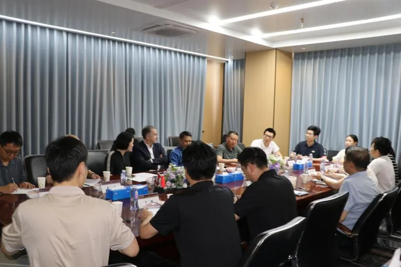 學院匯聚了一批醫(yī)療儀器設計、智能醫(yī)療裝備等領(lǐng)域的頂尖科研團隊